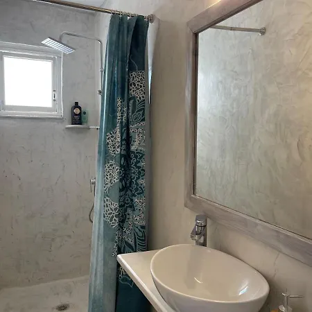 فيلة Ouzaki Luxury