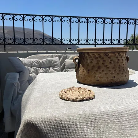 Ouzaki Luxury