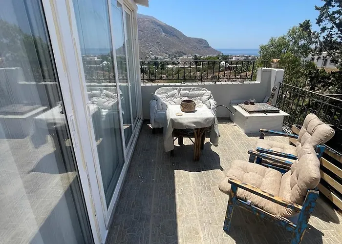 Ouzaki Luxury Kilimli